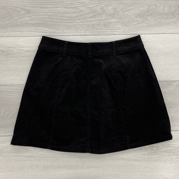 Forever21 Corduroy Black Button Front Mini Skirt Medium - Picture 4 of 5